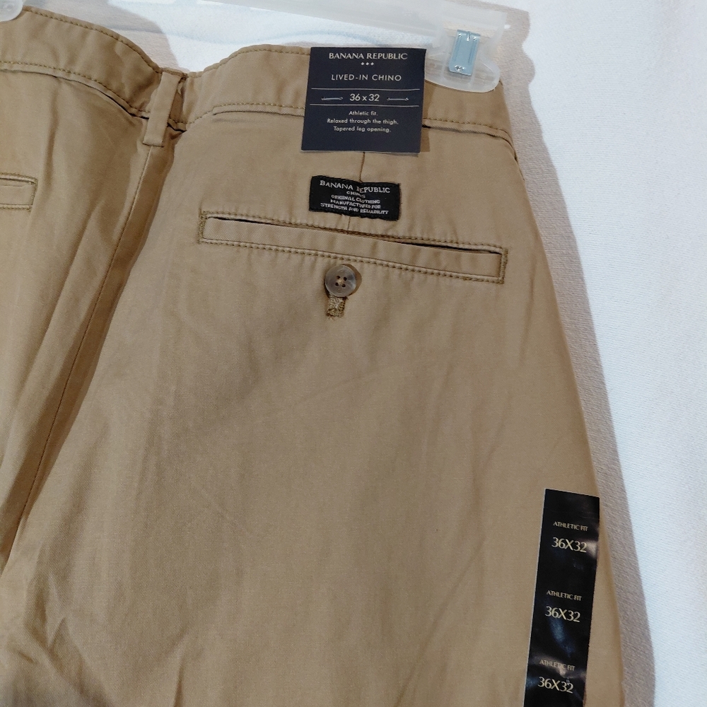 Banana Republic Athletic Fit Khaki Pants - Picture 7 of 8